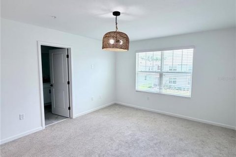 Townhouse in Orlando, Florida 3 bedrooms, 181.16 sq.m. № 2275694 - photo 20