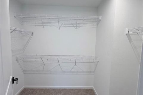 Townhouse in Orlando, Florida 3 bedrooms, 181.16 sq.m. № 2275694 - photo 22