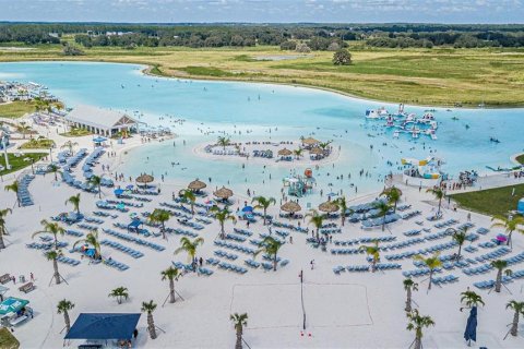 Casa en alquiler en San Antonio, Florida, 5 dormitorios, 227.33 m2 № 1857755 - foto 3