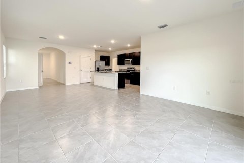 Casa en alquiler en San Antonio, Florida, 5 dormitorios, 227.33 m2 № 1857755 - foto 24