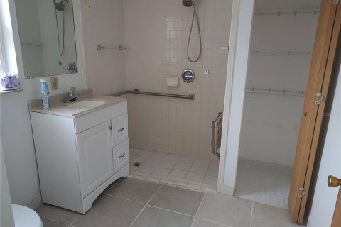 House in DeLand, Florida 3 bedrooms, 107.02 sq.m. № 1629614 - photo 22