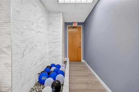 Immobilier commercial à vendre à Orlando, Floride: 215.9 m2 № 2306143 - photo 12