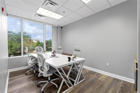 Immobilier commercial à vendre à Orlando, Floride: 215.9 m2 № 2306143 - photo 26