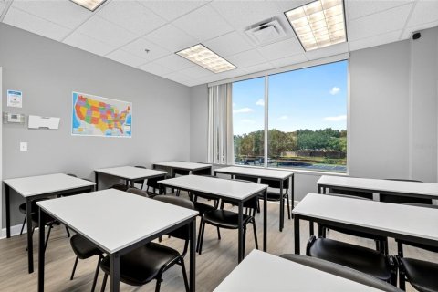 Immobilier commercial à vendre à Orlando, Floride: 215.9 m2 № 2306143 - photo 15