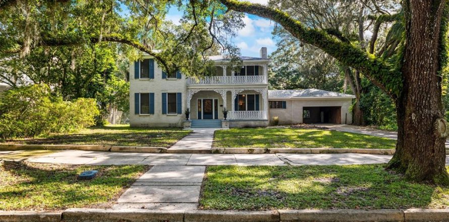 House in Brooksville, Florida 5 bedrooms, 347.45 sq.m. № 1394520