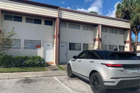 Condominio en venta en Orlando, Florida, 1 dormitorio № 2077039 - foto 21
