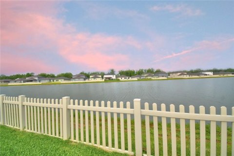 House in Lakeland, Florida 5 bedrooms, 274.43 sq.m. № 1785172 - photo 8