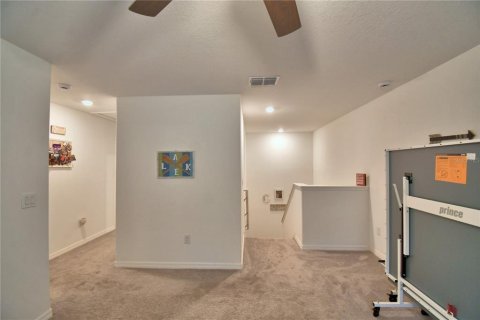 House in Lakeland, Florida 5 bedrooms, 274.43 sq.m. № 1785172 - photo 15
