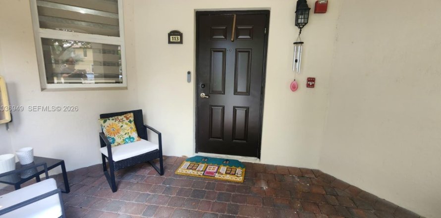 Condo à Doral, Floride, 3 chambres № 2088264