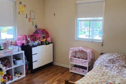 Copropriété à louer à Doral, Floride: 3 chambres, 112.13 m2 № 2088264 - photo 15