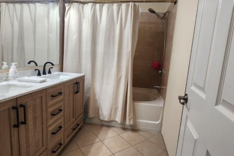 Copropriété à louer à Doral, Floride: 3 chambres, 112.13 m2 № 2088264 - photo 14
