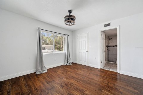 Townhouse in Clearwater, Florida 3 bedrooms, 130.81 sq.m. № 1852576 - photo 24