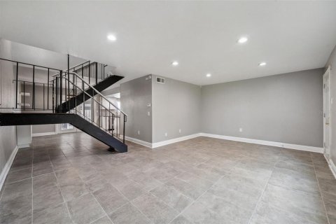 Townhouse in Clearwater, Florida 3 bedrooms, 130.81 sq.m. № 1852576 - photo 8