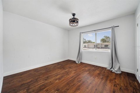 Townhouse in Clearwater, Florida 3 bedrooms, 130.81 sq.m. № 1852576 - photo 21