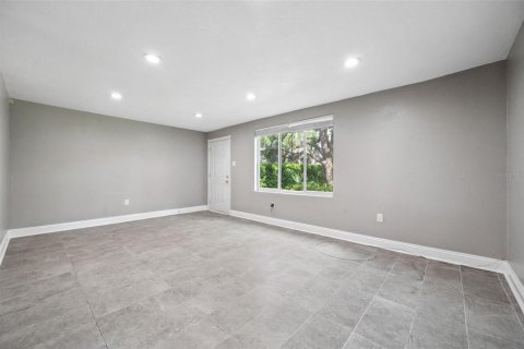 Townhouse in Clearwater, Florida 3 bedrooms, 130.81 sq.m. № 1852576 - photo 7
