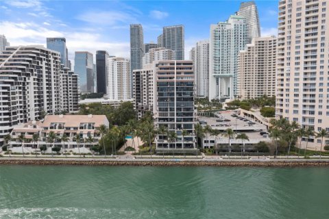 Casa en Miami, Florida 2 dormitorios, 98.48 m2 № 2016503