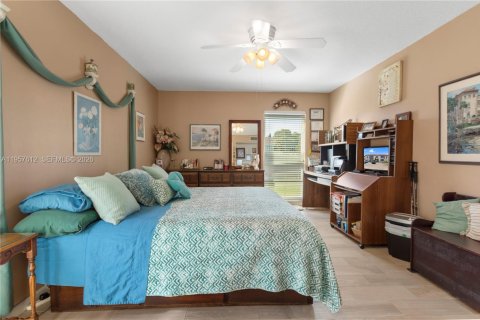 Купить кондоминиум в Маргит, Флорида 2 спальни, 94.67м2, № 2019598 - фото 24