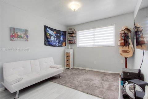 Купить виллу или дом в Хайалиа, Флорида 3 спальни, 141.21м2, № 1994820 - фото 10