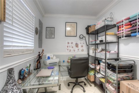 Купить виллу или дом в Хайалиа, Флорида 3 спальни, 141.21м2, № 1994820 - фото 7