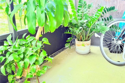 Condominio en venta en Pompano Beach, Florida, 2 dormitorios № 1989262 - foto 29