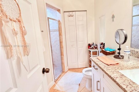 Condominio en venta en Pompano Beach, Florida, 2 dormitorios № 1989262 - foto 12