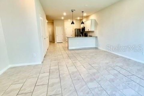 Adosado en alquiler en Wesley Chapel, Florida, 3 dormitorios, 163.69 m2 № 1795974 - foto 7