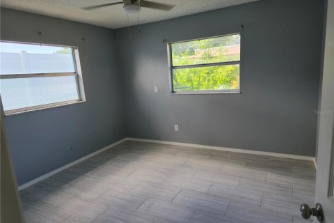 Villa ou maison à louer à Winter Springs, Floride: 2 chambres, 84.45 m2 № 1899478 - photo 5