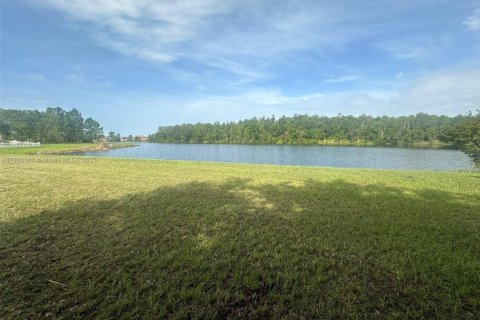 Propiedad comercial en venta en Kissimmee, Florida № 1813960 - foto 3