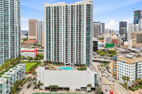 Copropriété à vendre à Miami, Floride: 1 chambre, 65.4 m2 № 2252873 - photo 4