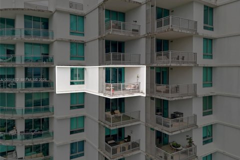 Copropriété à vendre à Miami, Floride: 1 chambre, 65.4 m2 № 2252873 - photo 6