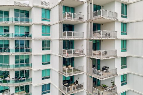 Copropriété à vendre à Miami, Floride: 1 chambre, 65.4 m2 № 2252873 - photo 9