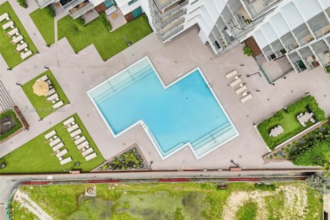 Copropriété à vendre à Miami, Floride: 1 chambre, 65.4 m2 № 2252873 - photo 11
