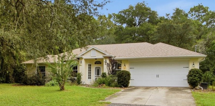 Villa ou maison à Orange City, Floride 4 chambres, 190.08 m2 № 2389138