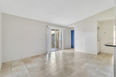 Condominio en venta en Kissimmee, Florida, 2 dormitorios, 84.54 m2 № 1886326 - foto 4