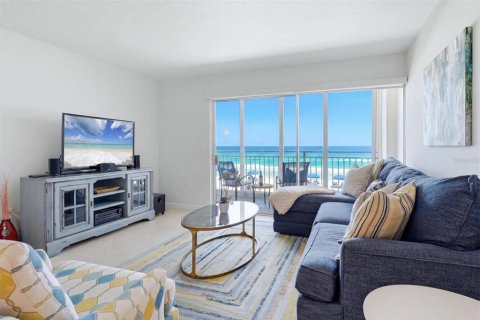 Condo in Sarasota, Florida, 2 bedrooms  № 2232266 - photo 12