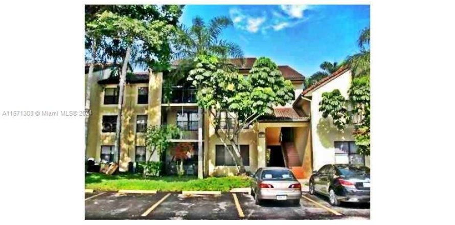 Condo in Pompano Beach, Florida, 1 bedroom  № 1765052