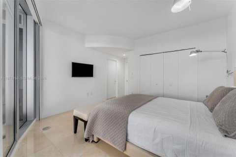 Condo in Sunny Isles Beach, Florida, 3 bedrooms  № 2033386 - photo 24