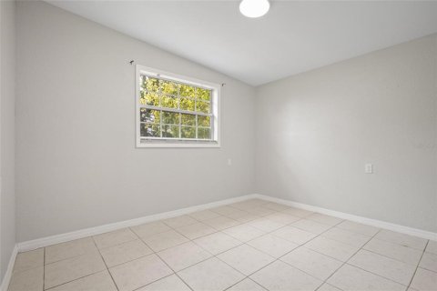 Casa en venta en Saint Petersburg, Florida, 5 dormitorios, 133.78 m2 № 1685115 - foto 14