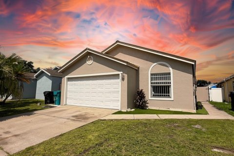 Casa en Orlando, Florida 3 dormitorios, 112.23 m2 № 2386487