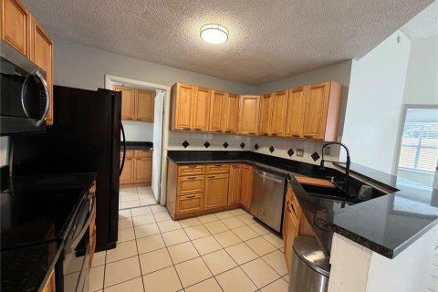 Casa en venta en Orlando, Florida, 3 dormitorios, 112.23 m2 № 2386487 - foto 12
