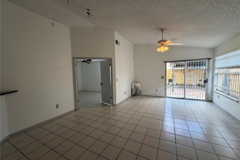 Casa en venta en Orlando, Florida, 3 dormitorios, 112.23 m2 № 2386487 - foto 5