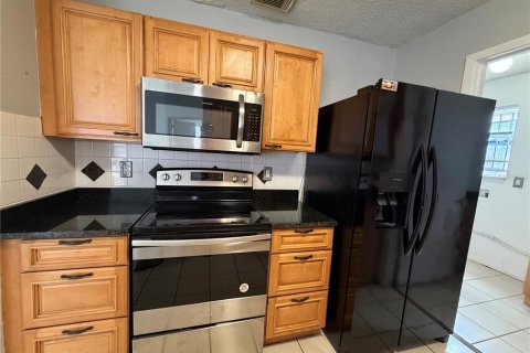 Casa en venta en Orlando, Florida, 3 dormitorios, 112.23 m2 № 2386487 - foto 20