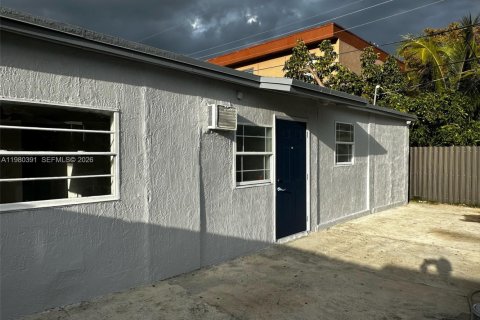 Immobilier commercial à vendre à Miami, Floride: 181.07 m2 № 2045156 - photo 21