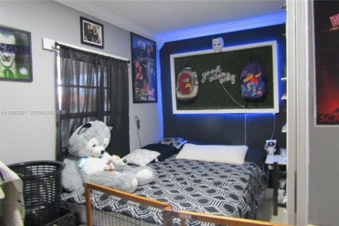 Immobilier commercial à vendre à Miami, Floride: 181.07 m2 № 2045156 - photo 12