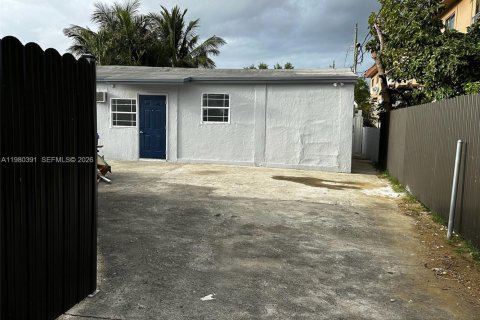Immobilier commercial à vendre à Miami, Floride: 181.07 m2 № 2045156 - photo 17