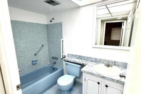Copropriété à vendre à Sunrise, Floride: 2 chambres, 78.97 m2 № 2084403 - photo 11