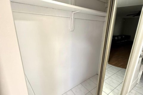 Copropriété à vendre à Sunrise, Floride: 2 chambres, 78.97 m2 № 2084403 - photo 13