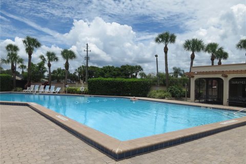House in Kissimmee, Florida 3 bedrooms, 130.99 sq.m. № 2350129 - photo 5