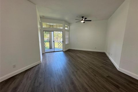 Copropriété à louer à Orlando, Floride: 3 chambres, 136.19 m2 № 2425566 - photo 8