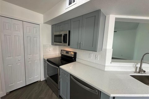 Copropriété à louer à Orlando, Floride: 3 chambres, 136.19 m2 № 2425566 - photo 5